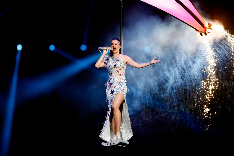 DID YOU KNOW… The World’s Highest-Paid Pop-stars of 2015?
