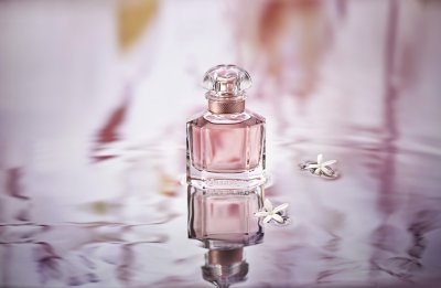 لنستكشف عطر Mon Guerlain Eau de Parfum Florale الجديد
