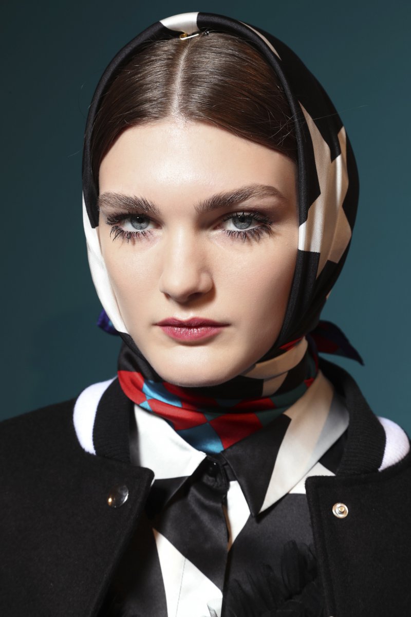 Super Sleek Scarves
