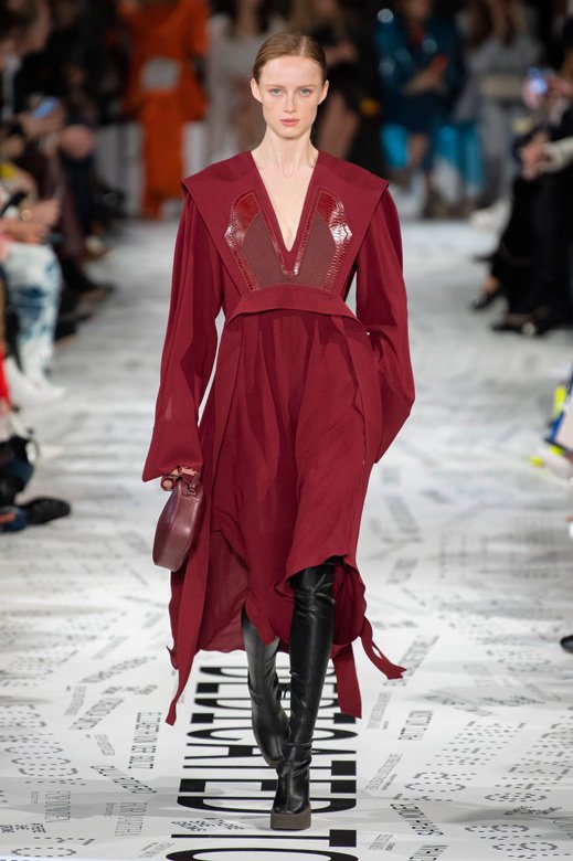 ملعقتان ولّاديّتان على شكل أرنب من <span dir=LTR>Cartier Baby</span>