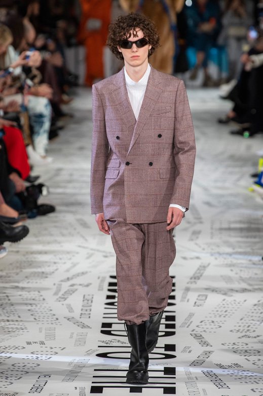 <strong>هيرمس</strong>&nbsp;مجموعة&nbsp;<span dir=LTR>Encha&icirc;nements Libres</span>&nbsp;للمجوهرات الرّاقية، عقد&nbsp;<span dir=LTR>Adage</span>