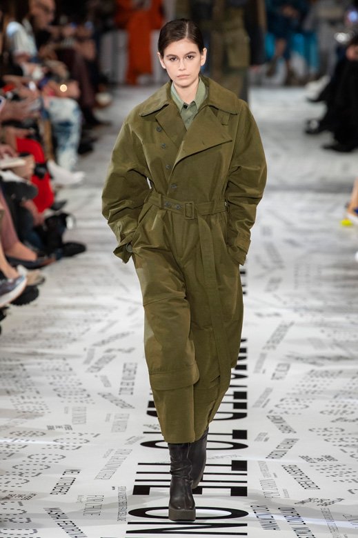 <strong>ديور</strong>&nbsp;عقد من مجموعة&nbsp;<span dir=LTR>Tie &amp; Dior</span>&nbsp;للمجوهرات الرّاقية