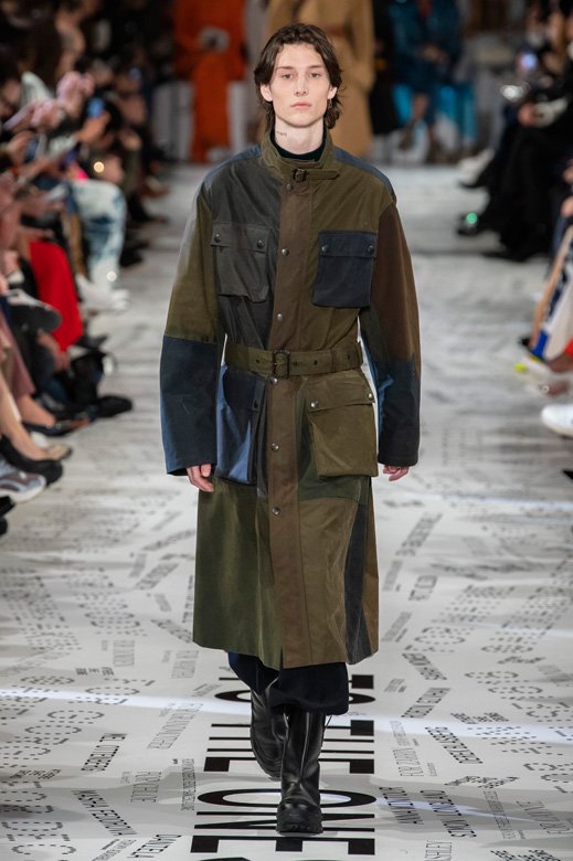 <strong>شوميه</strong>&nbsp;مجموعة&nbsp;<span dir=LTR>Perspectives de Chaumet</span>&nbsp;للمجوهرات الرّاقية، خاتم&nbsp;<span dir=LTR>Skyline</span>