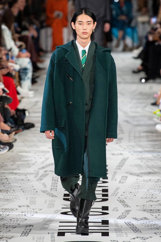 <strong>إيه. لانغيه أند صونه</strong>&nbsp;ساعة&nbsp;<span dir=LTR>Zeitwerk Minute Repeater</span><br />
&nbsp;