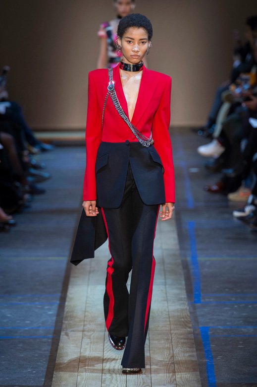 دولتشي أند غابانا<br />
&nbsp;