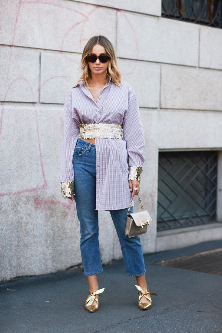 سان لوران<br />
<em>من موقع </em><em><span dir=LTR>Mytheresa.com</span></em><br />
&nbsp;