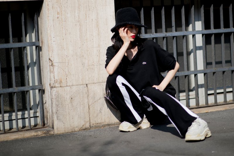 Spring-Perfect White Sneaks
