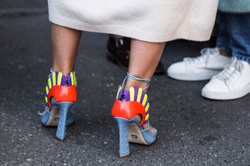 شورت من توم براون<br />
<em>من موقع</em> <em>MRPORTER</em><br />
&nbsp;<br />
&nbsp;