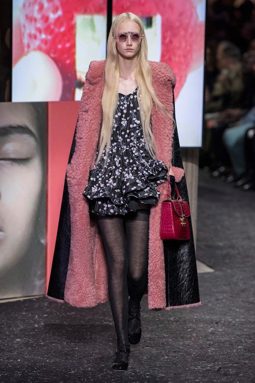 سترة صوفيّة من&nbsp;<strong>دولتشي أند غابانا</strong>