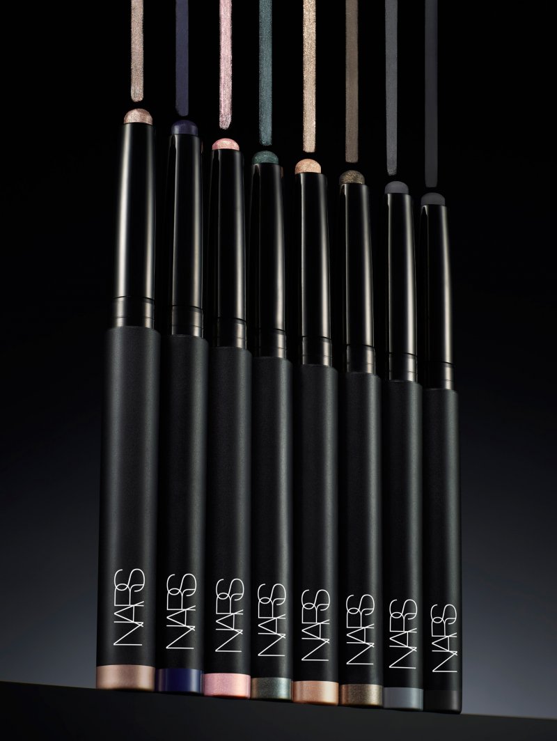 مستحضر الأسبوع – قضبان ظلال العينين Eyeshadow sticks من نارس