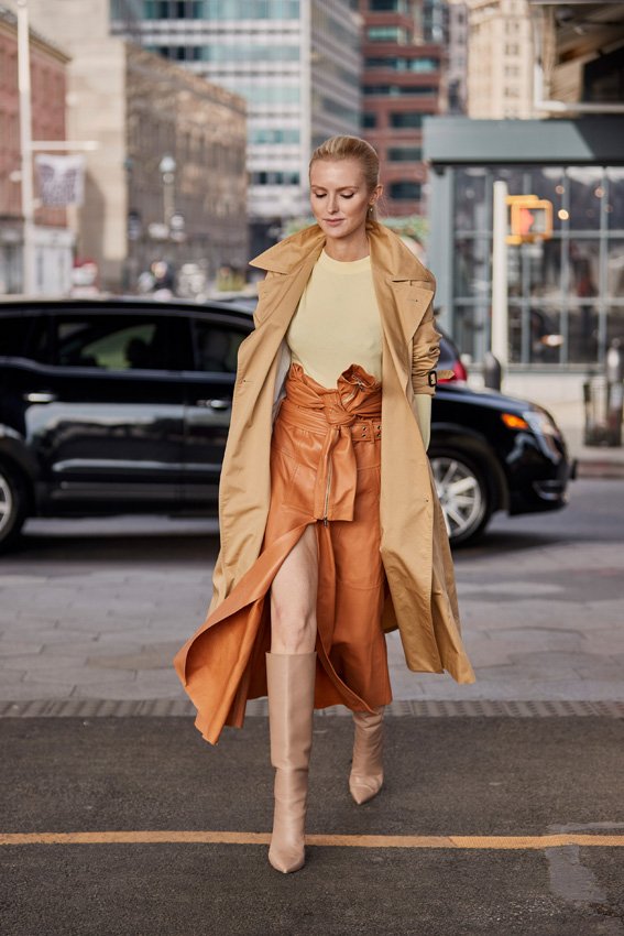 أوف-وايت<br />
&nbsp;