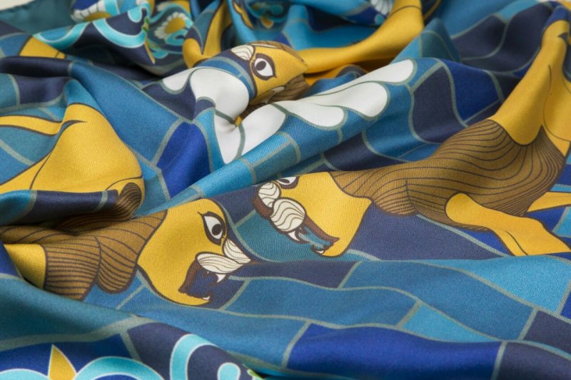 Osheq DXB Presents Limited Editions Wearable Artworks
