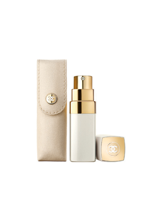 A Chanel Delight for Your Purse
