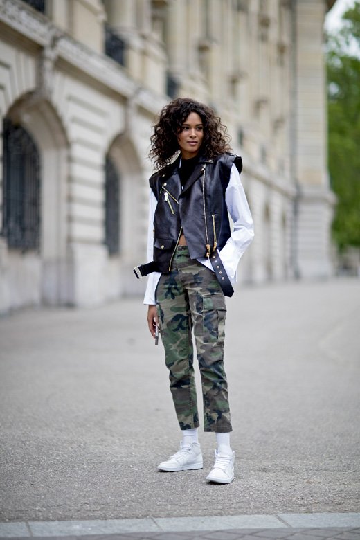 جوليا ريستون رويتفيلد<br />
&nbsp;