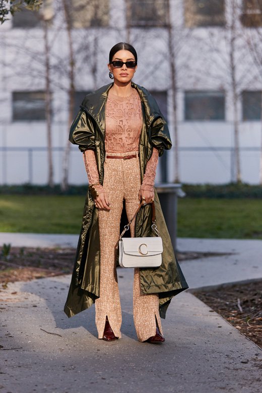 فالنتينو<br />
&nbsp;