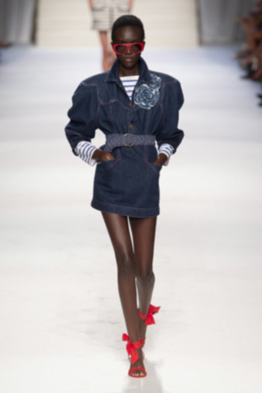 علامة&nbsp;<span dir=LTR>Artesano</span><br />
&nbsp;