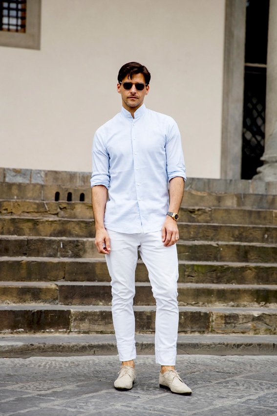 <strong>ديور&nbsp;</strong>عقد&nbsp;<span dir=LTR>Rose des Vents</span><br />
&nbsp;