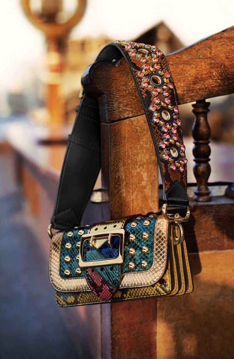 فرشاة كريم أساس قابلة للسّحب<br />
&nbsp;