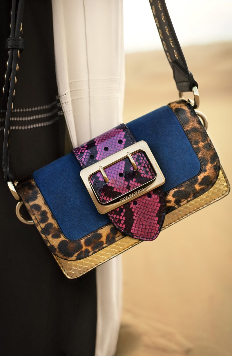 <strong>بوشرون،</strong> خاتم Plume de Paon الرّاقي<br />
&nbsp;