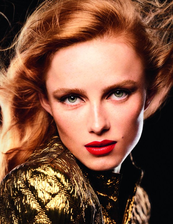 مستحضرات أحمر شفاه من شانيل CHANEL إلى اللبوات
