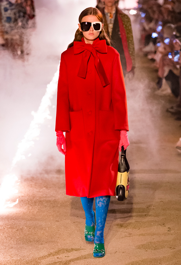 <p><strong>برشلونة، إسبانيا</strong></p>

<p>لدى ذكر إسم هذه المدينة السّاحرة جدّاً، كنيسة العائلة المقدّسة هي أوّل ما نتذكّره. تتّسم هذه التّحفة الفنّيّة التي لم ينته بناؤها بعد بلمسة المهندس المعماريّ الكاتالانيّ الرّاحل أنطوني غودي المعروف أيضاً بأسلوبه المعماريّ الكاتالانيّ العصريّ الذي تميّز باستخدام السّيراميك وزجاج الفسيفساء والحجارة المتموّجة والأجزاء الحديديّة.</p>
