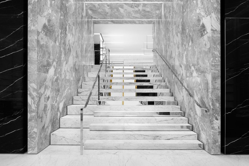 علامة <strong><span dir=LTR>Bernardaud</span></strong>، طقم <span dir=LTR>Jardin Indien</span> للشّاي<br />
<em>متوفّر لدى تاناغرا </em><br />
&nbsp;