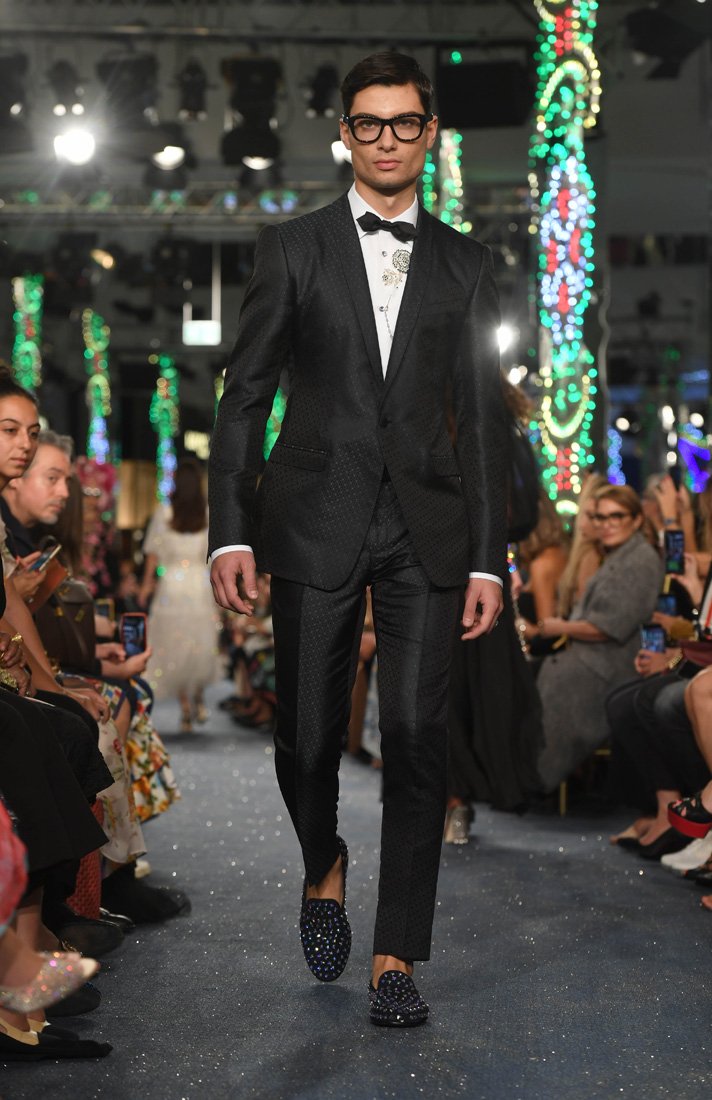 ديور<br />
&nbsp;