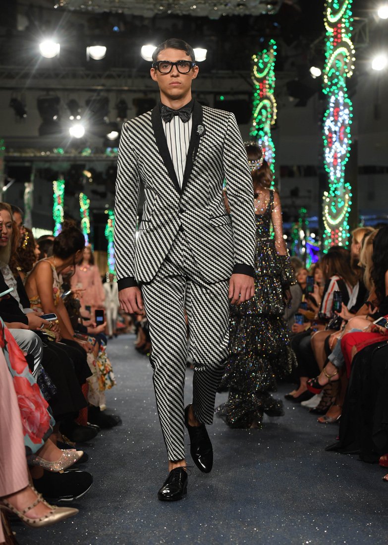 كوتور أزارو<br />
&nbsp;