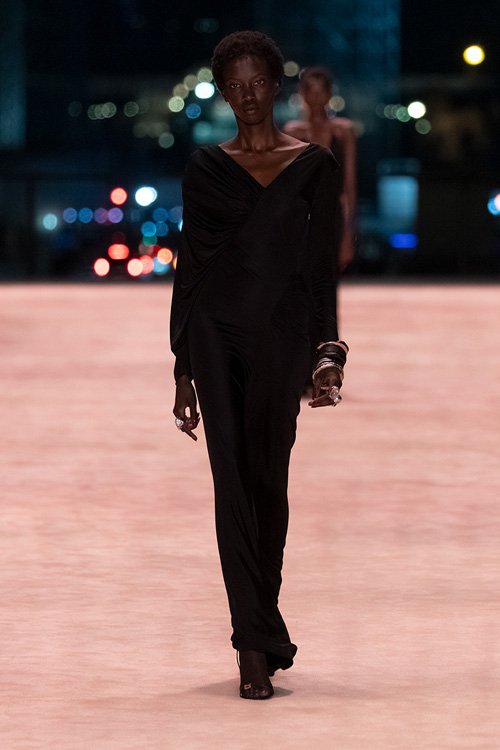 A Look at Saint Laurent’s Winter 22 Collection
