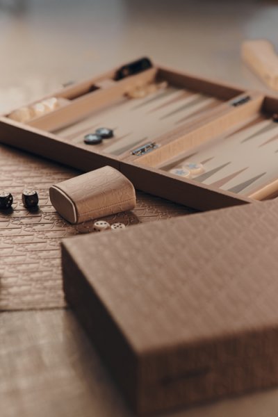Discover the Savoir-Faire Behind Dior Maison&rsquo;s Backgammon Set
