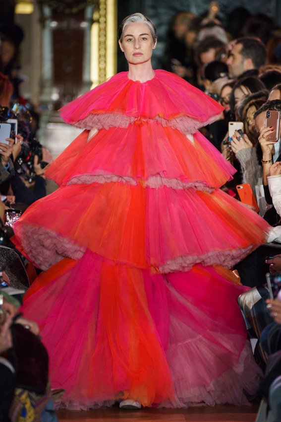 علامة&nbsp;<span dir=LTR>Agnona</span><br />
&nbsp;