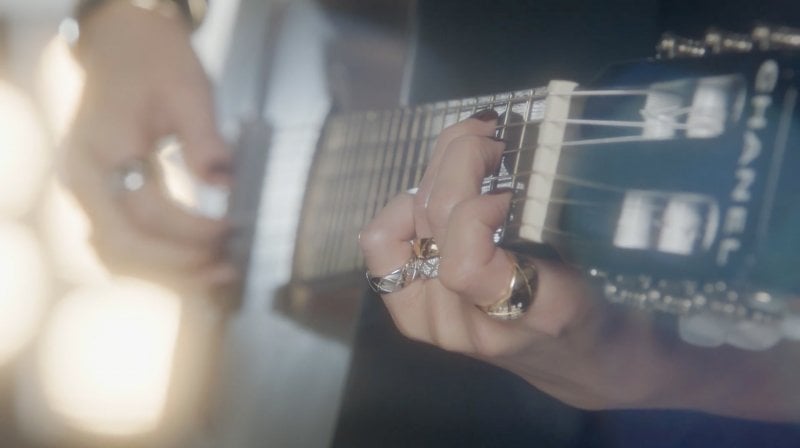 Keira Knightley Sings for Coco Crush Jewelry 

