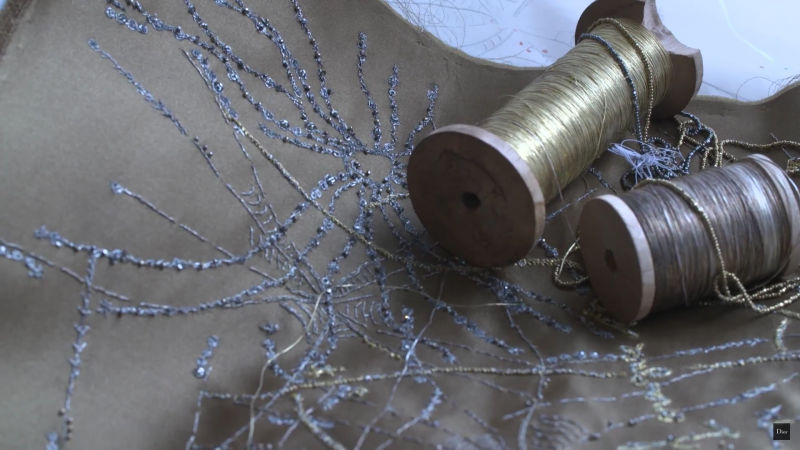 نظرة معمّقة أكثر على براعة ديور في مجال الهوت كوتور
