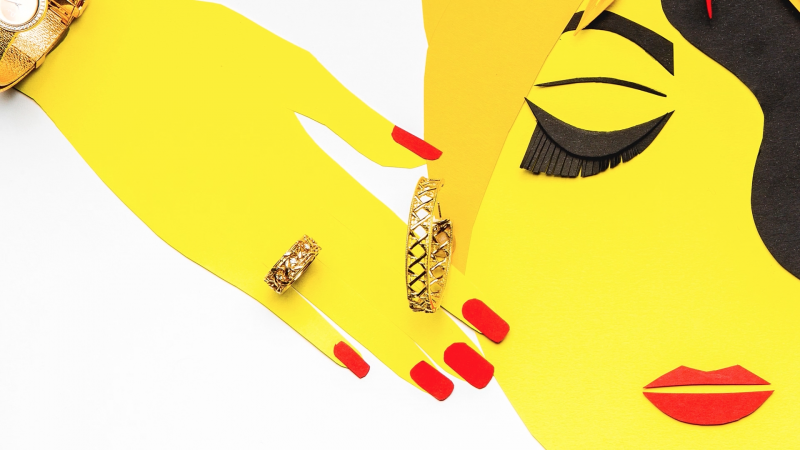 Dior Woman’s Playful Jewelry Affair
