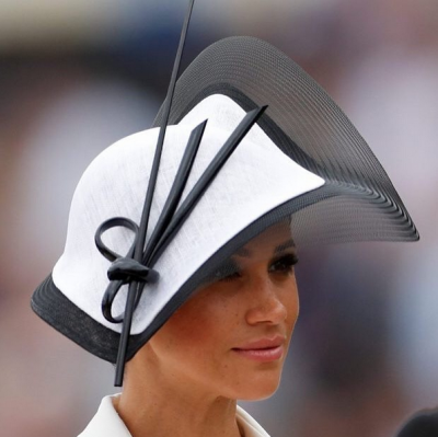 Which Hairstyle to Rock with Your Hat?
