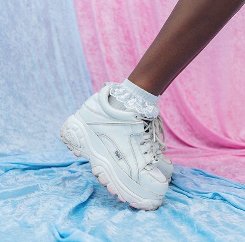 How to Style Your Chunky Sneakers Azyaamode