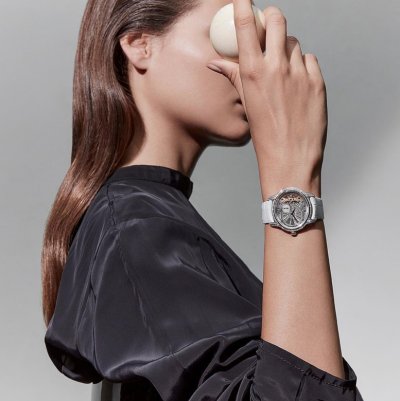 For the Love of Time, Sports and Femininity
