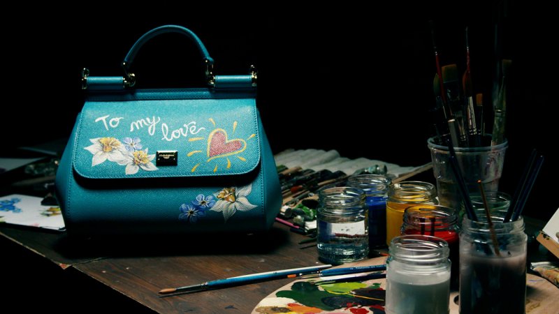 Hand-Paint your Sicily Bag, the Dolce & Gabbana Way
