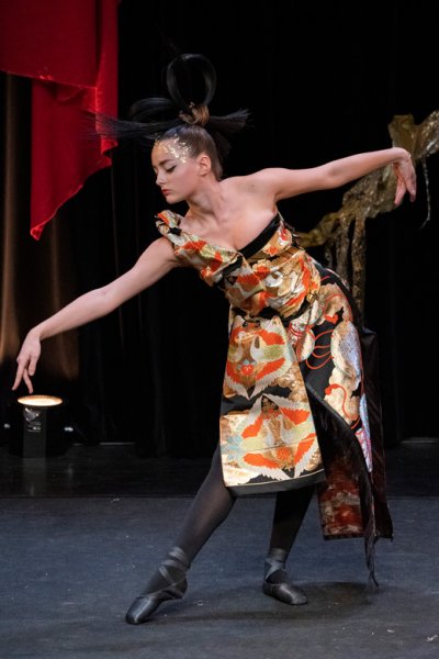 Franck Sorbier Couture Spring-Summer 2019 Collection
