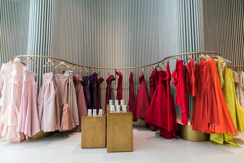 <strong>علامة</strong> <strong><span dir=LTR>Moroccanoil</span></strong><strong>، </strong>مستحضر <span dir=LTR>Sun Oil SPF 15</span><br />
&nbsp;