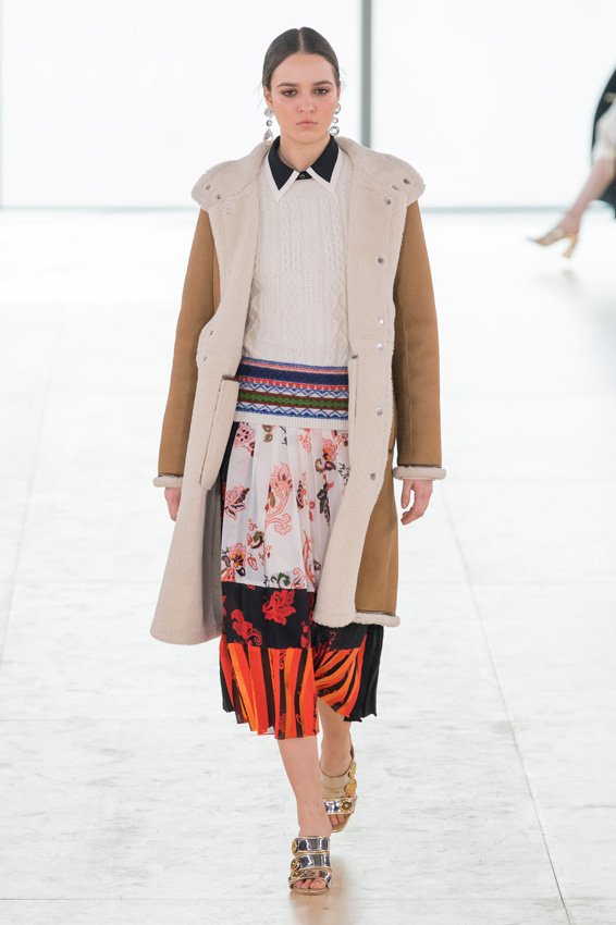 سيلين<br />
&nbsp;