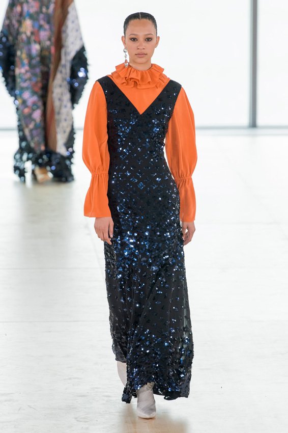 جيامباتيستا فالي<br />
&nbsp;