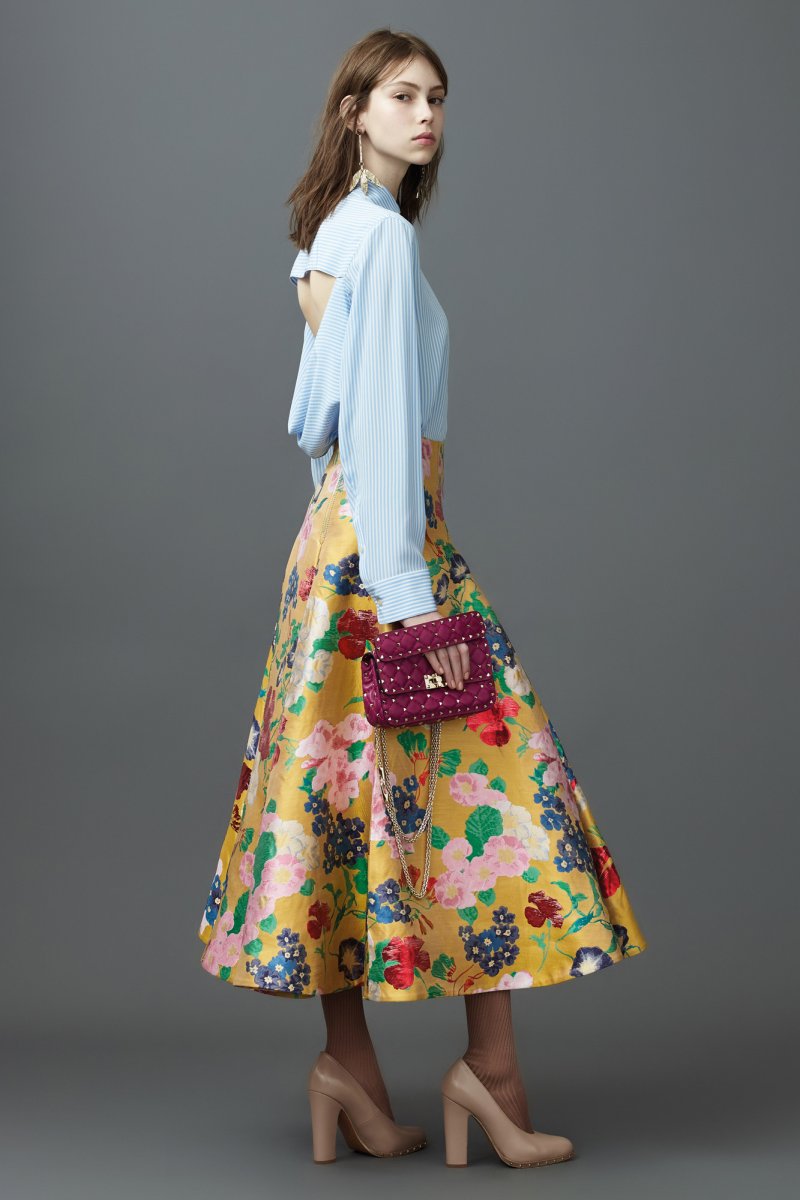 خاتم Opera الرّاقي<br />
<em>متوفّر لدى متجر هارفي نيكلز-دبي وبلومينغديلز دبي</em><br />
&nbsp;