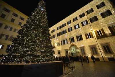 Valentino Christmas Tree For Rome
