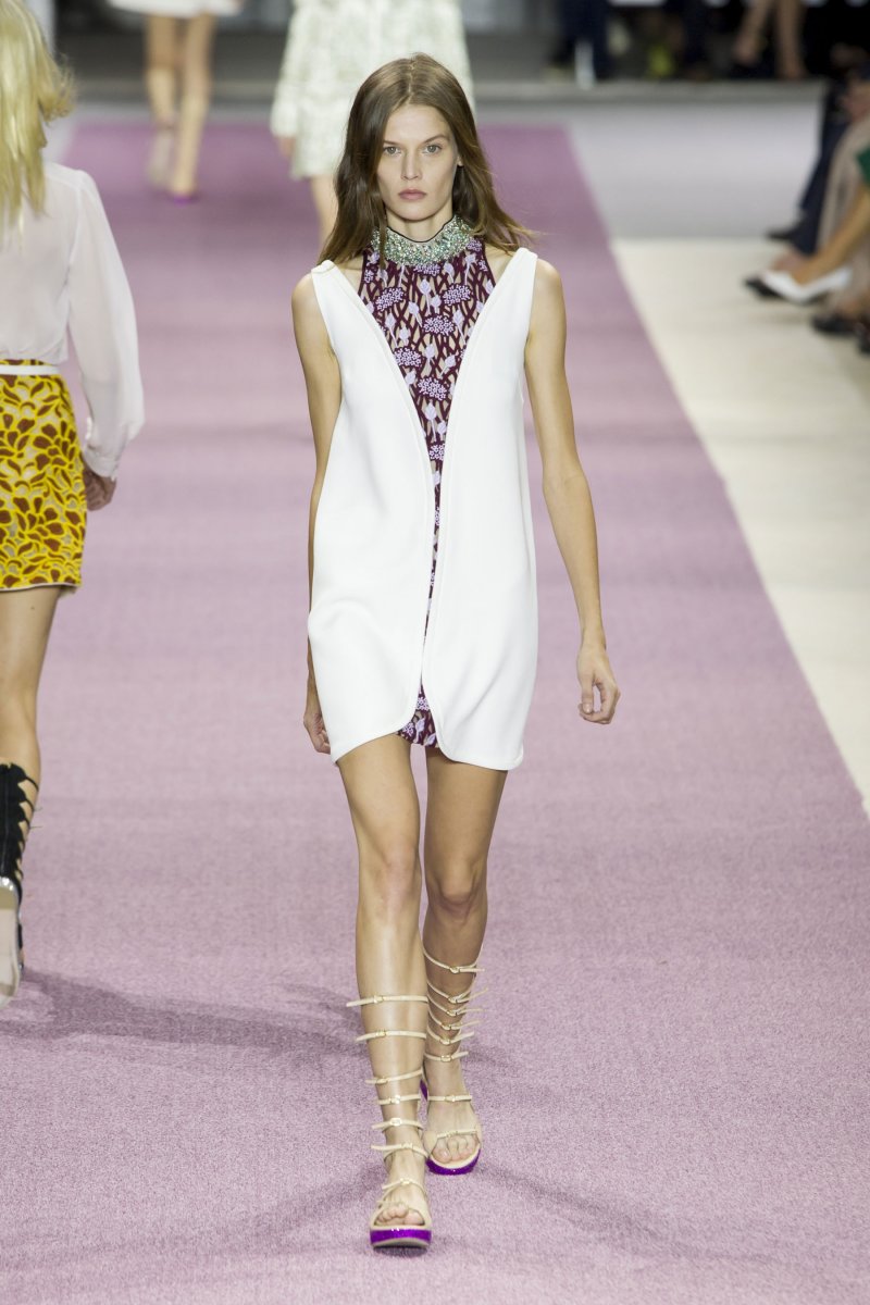 من مجموعة كوتور شانيل<br />
&nbsp;