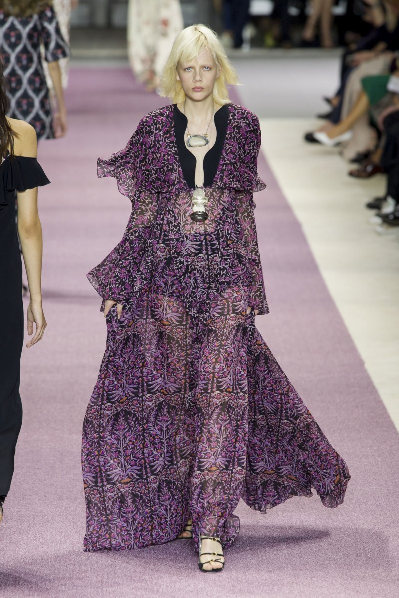 من مجموعة كوتور رالف وروسو<br />
&nbsp;