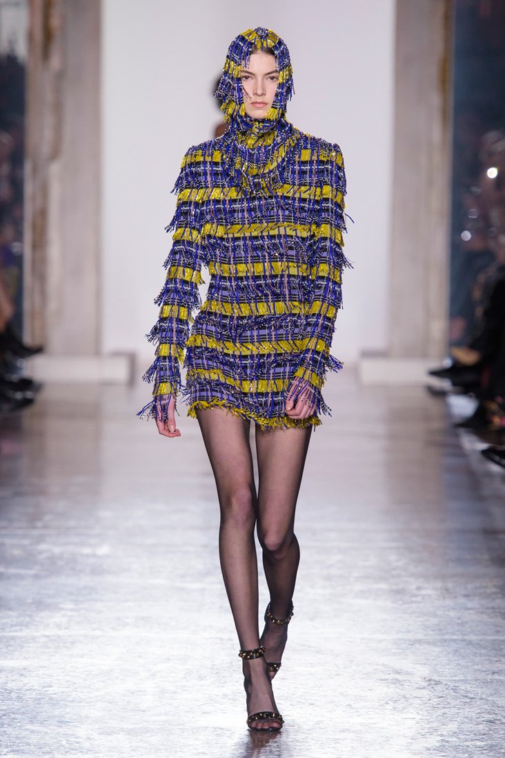 Versace Fall/Winter 2018-2019 Ready-to-Wear | Azyaamode