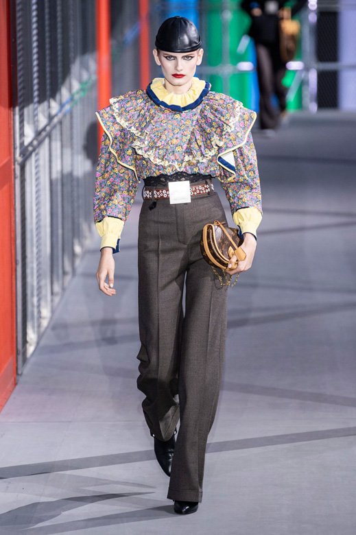 <strong>لويس فويتون&nbsp;</strong>قلادة&nbsp;<span dir=LTR>Vivienne</span><br />
&nbsp;