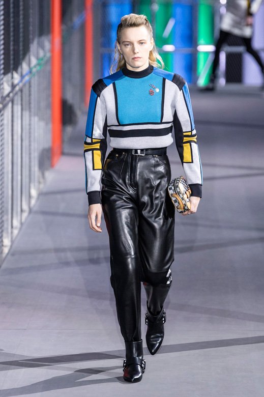 عرض&nbsp;<span dir=LTR>Alta Moda</span><br />
&nbsp;