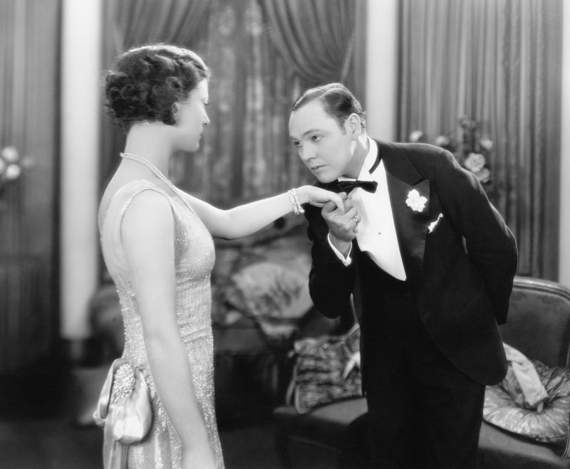 CHARM SCHOOL: How to Spot a Gentleman